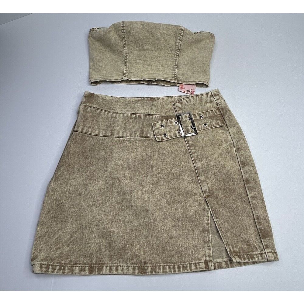 Shein Denim Crop Top + Skirt w/ Belt Accent Women's 6/M Bleached Khaki Color NWT